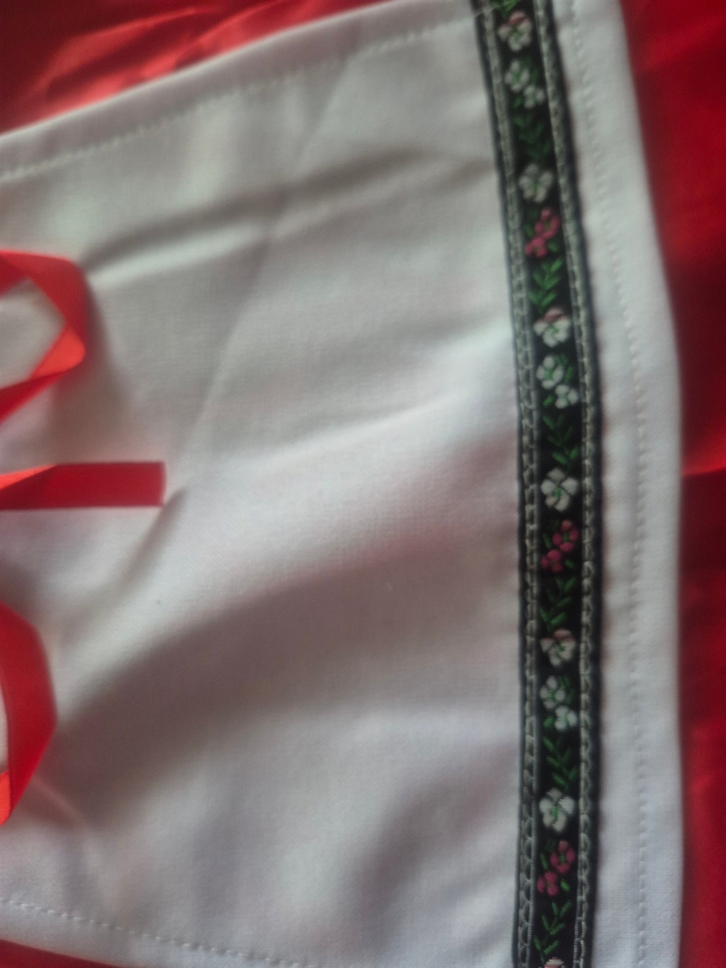 Bavarian Wench Costume B-Keus
