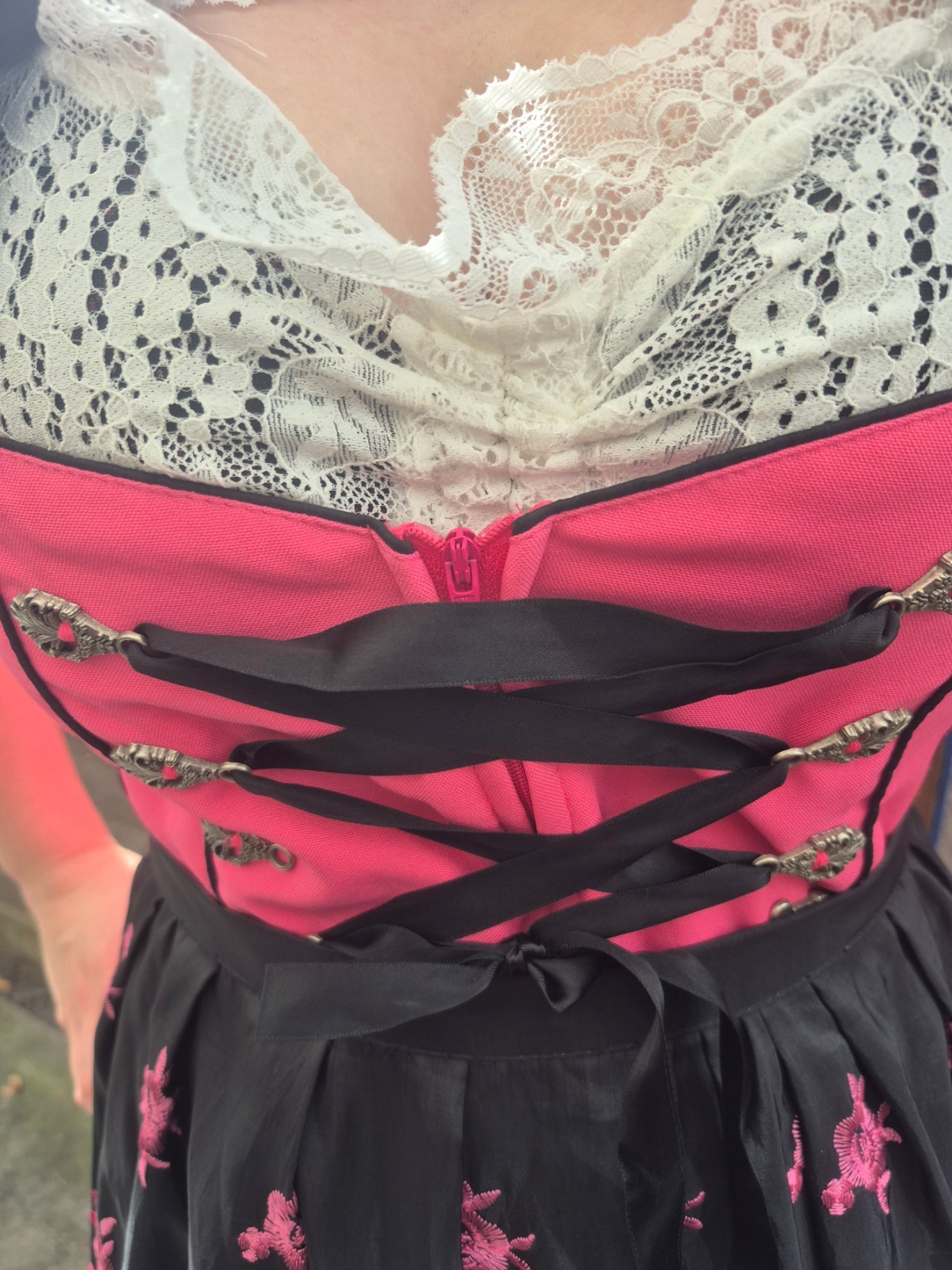 Dirndl Romina