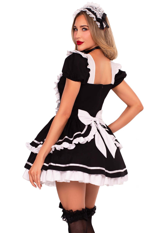 Maid to Flirt